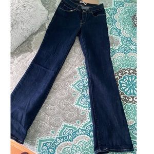 Classic mid rise Bootcut Levi’s jeans size 27L32.